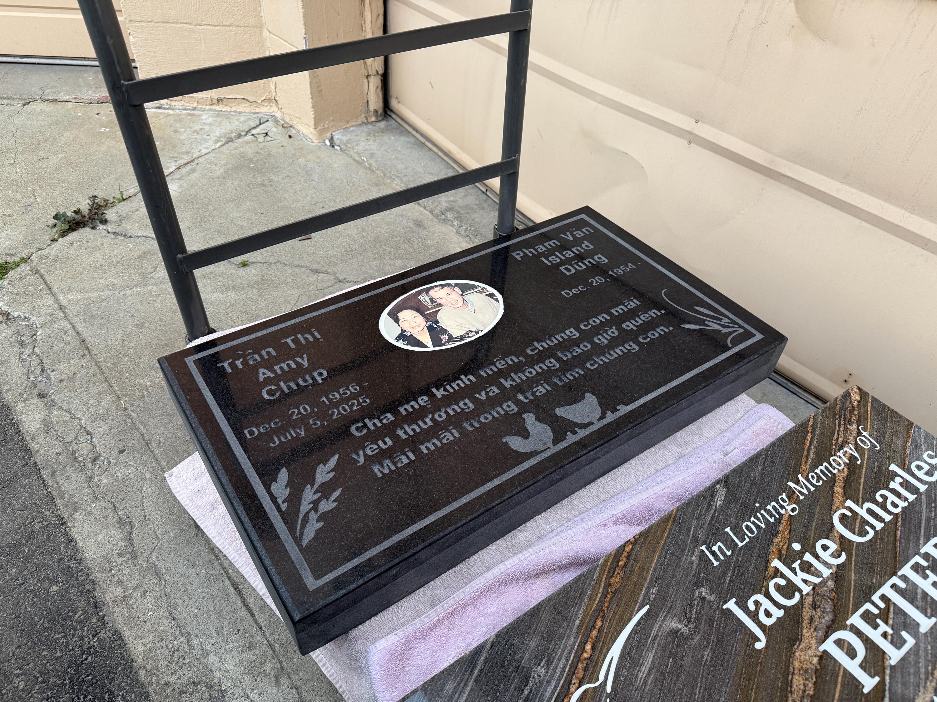 K2 Black Granite Memorial 28x16x3in - Custom Engraved